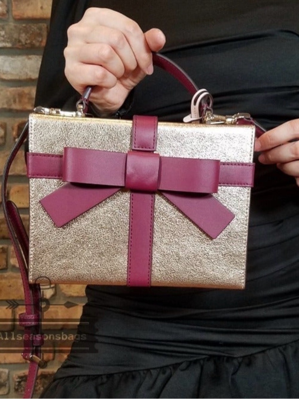 Kate Spade Wrapping Party Gift Box Present Gold rose crossbody bag - Picture 3 of 14
